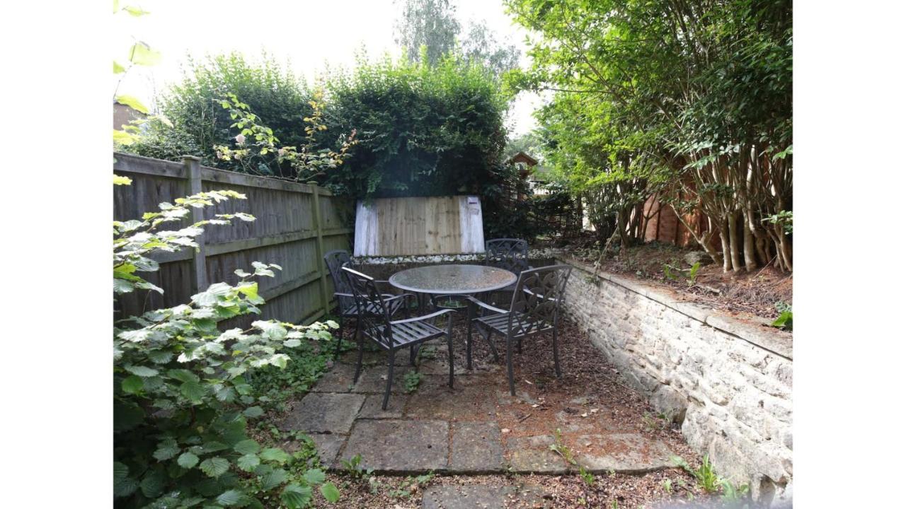 Pass The Keys Lovely Oxford 2 Bed Apartment With Free Parking And Garden Exterior photo